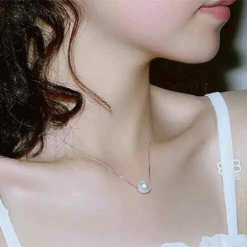 Collier ras-du-cou mode